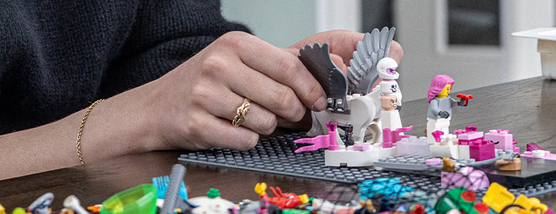 Styrk arbejdsmiljø med lsp workshop og lego serious play-metoden.